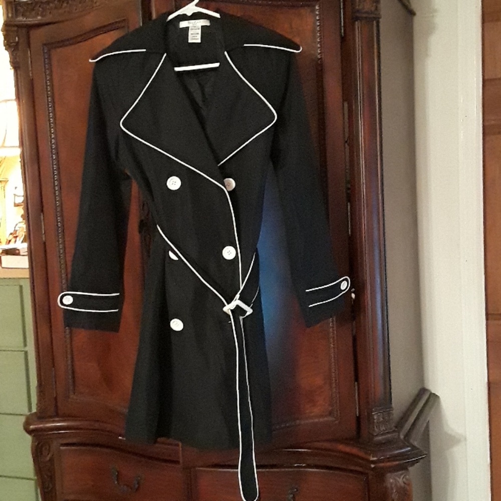 Vertigo Coat